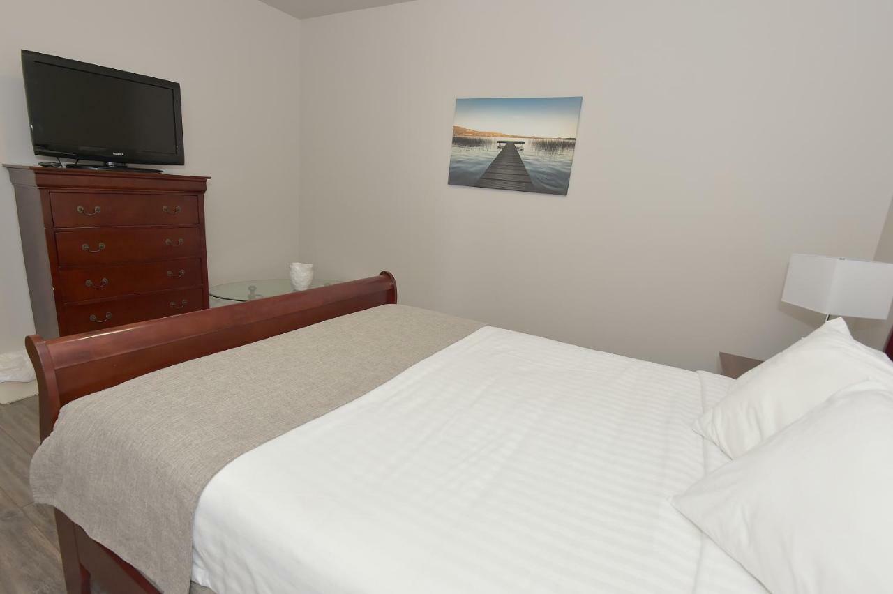 Les Pavillons Du Petit Manoir Du Casino Hotell La Malbaie Eksteriør bilde